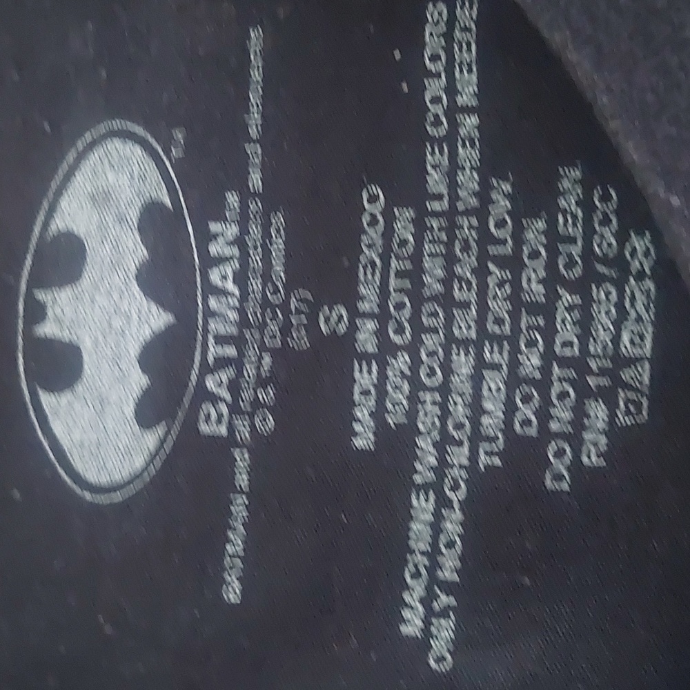 BATMAN - Picture 3 of 3